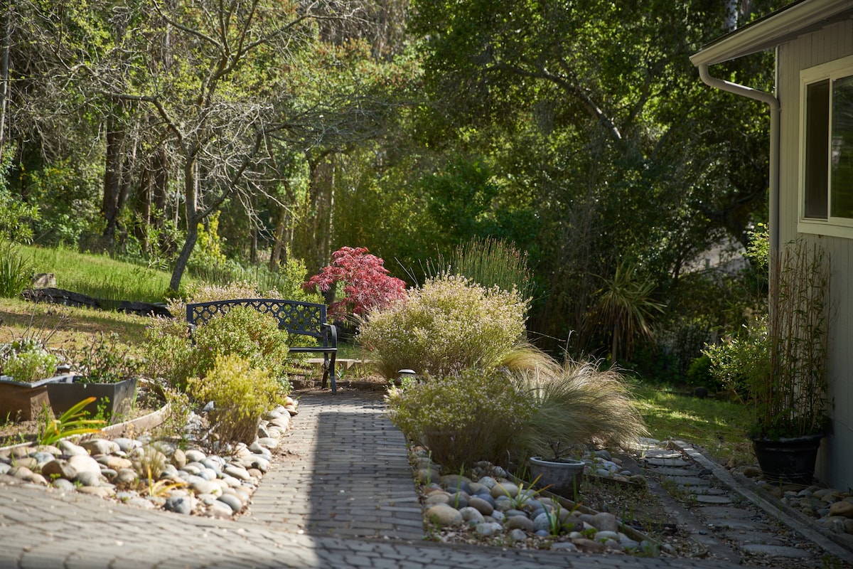 Oak Landing in Aptos Hills