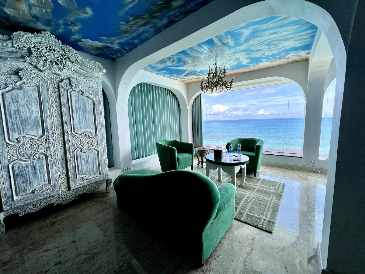 Monaco suite, Bingin Beach