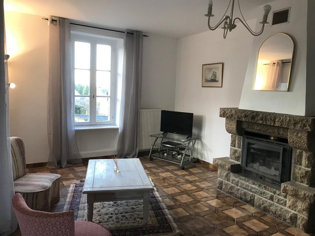 2 bed apartment flat St Sever, Calvados (B)