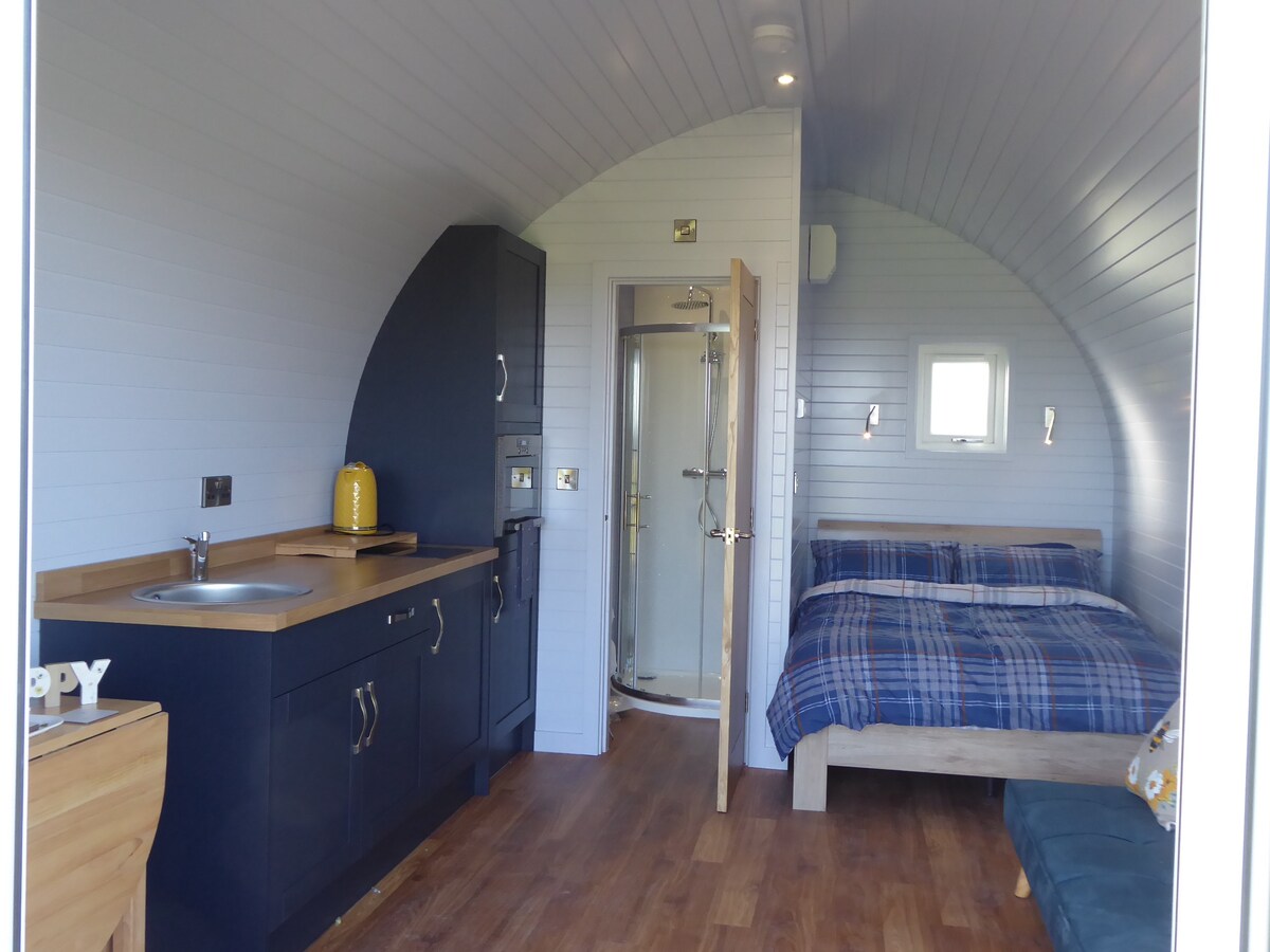 Honeypot Hideaways Adult-only Luxury Glamping