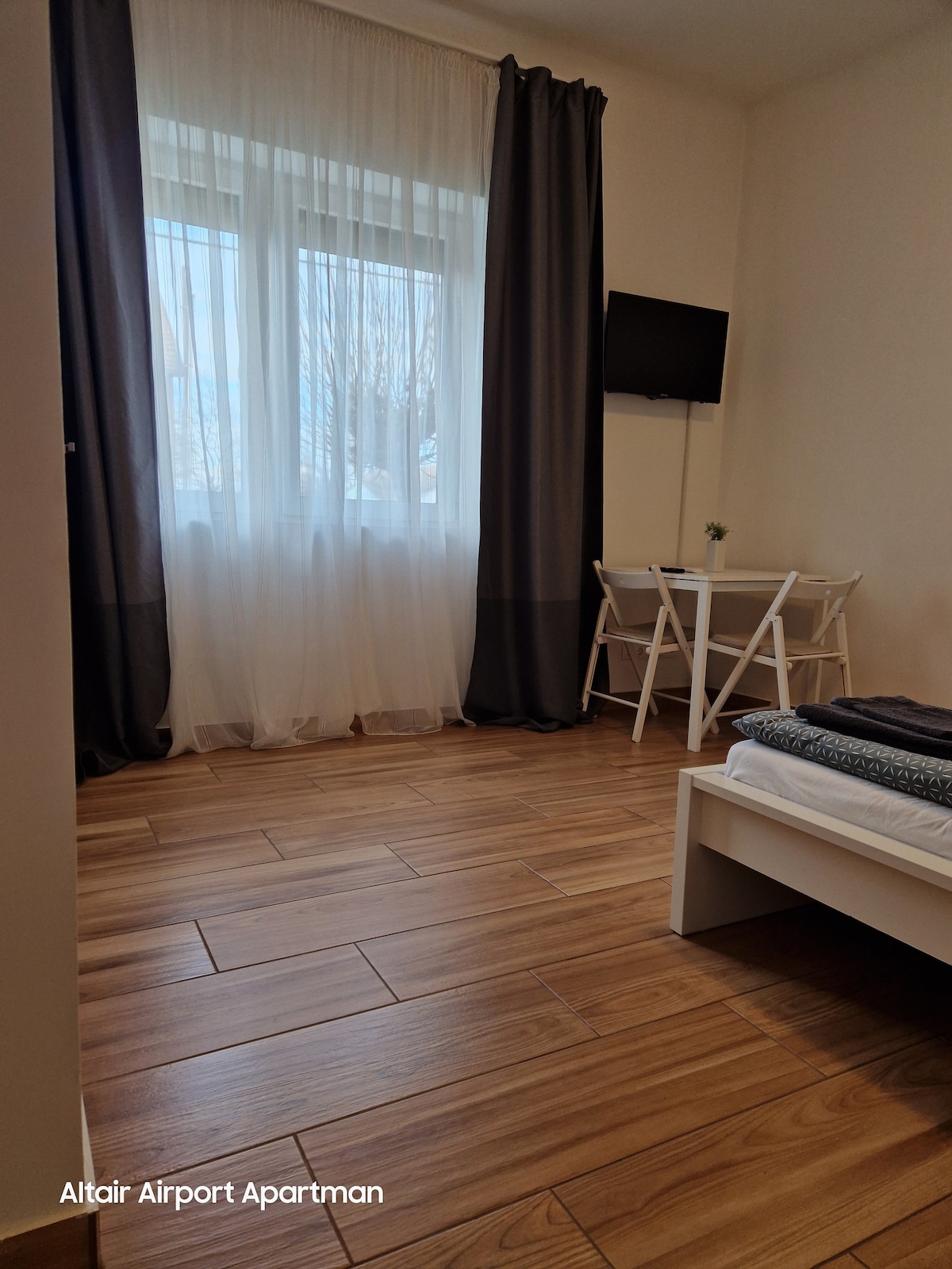 Altair Airport Apartman 3