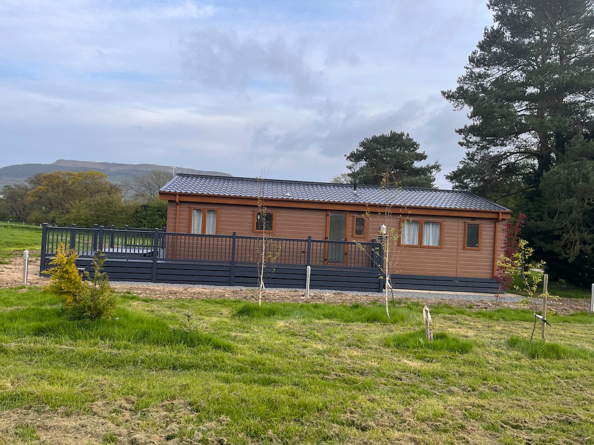 Moor view 2 Luxury Cabin hot tub