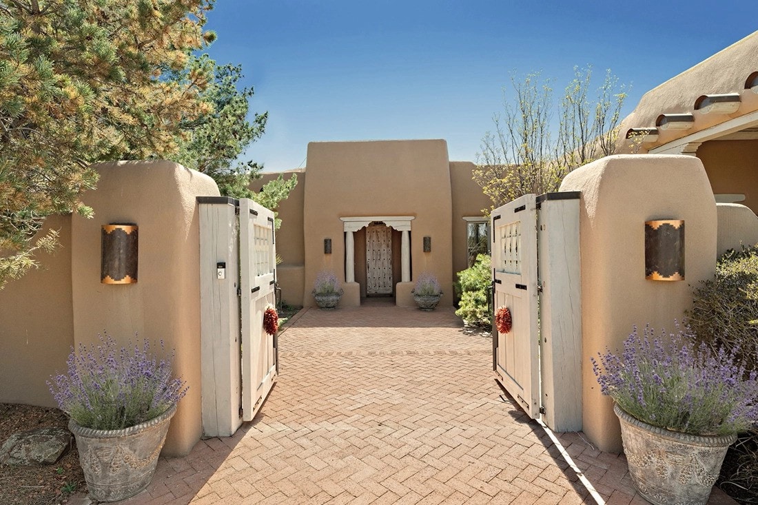 Villa Namaste - Mountain View Home in Santa Fe, NM