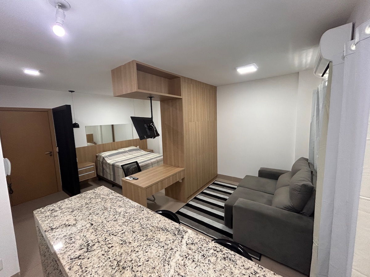 Loft próximo ao Praia Clube