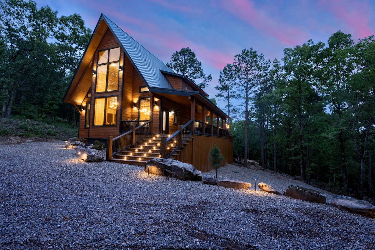 Relaxing waterfall retreat!