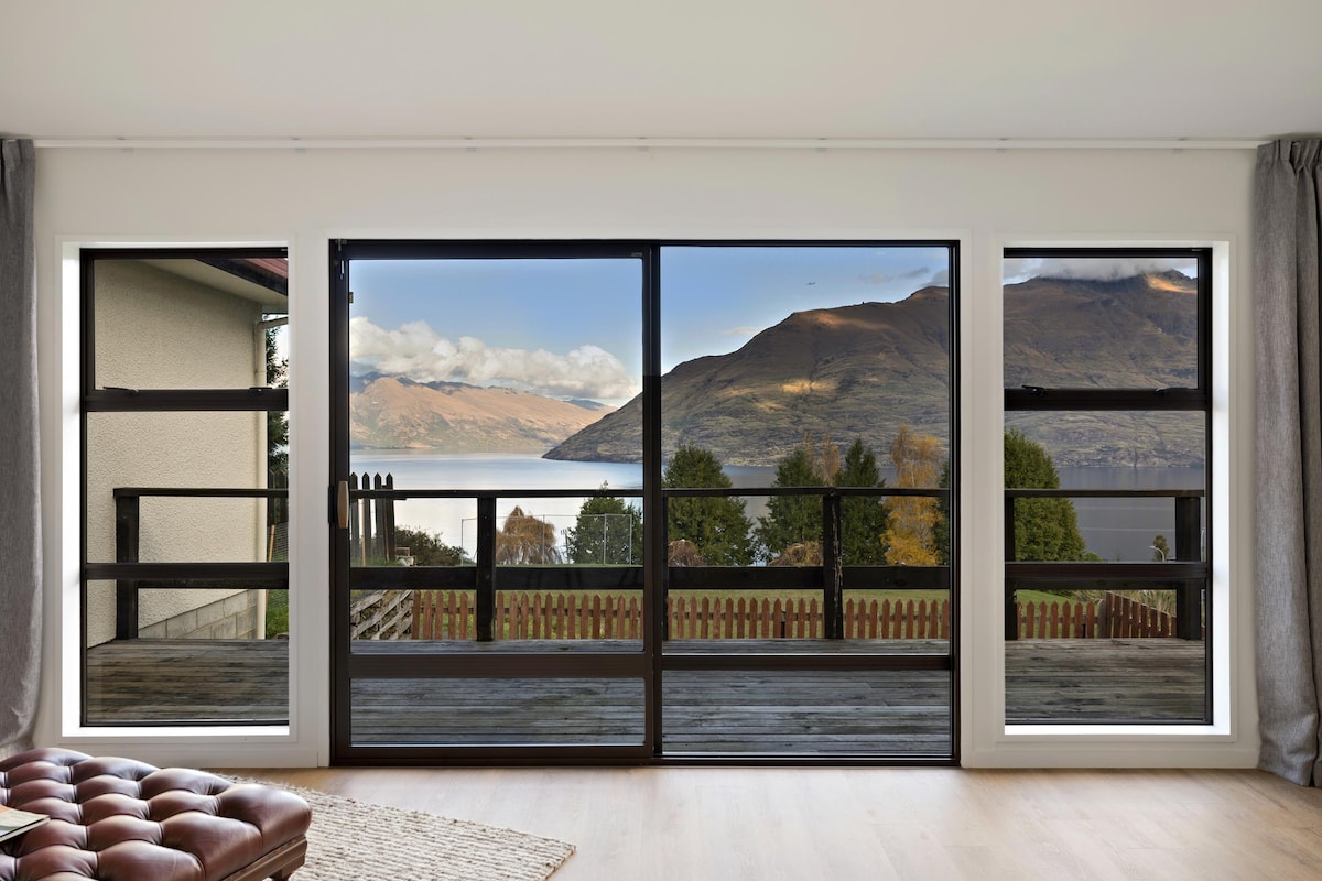 Gorgeous Lake Views, Queenstown!