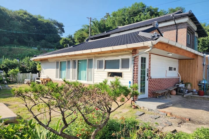 Jinjeon-myeon, Masanhappo-gu, Changwon-si的民宿