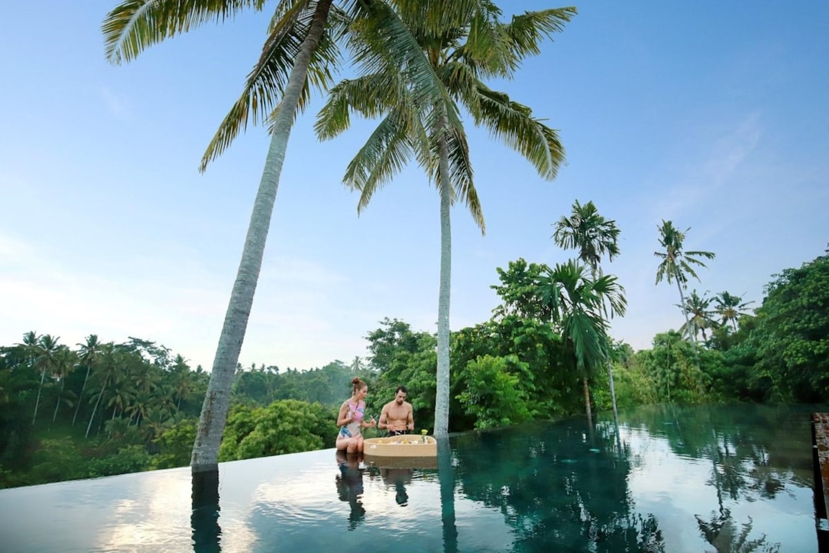 Honeymooners Room with Forest View in Central Ubud