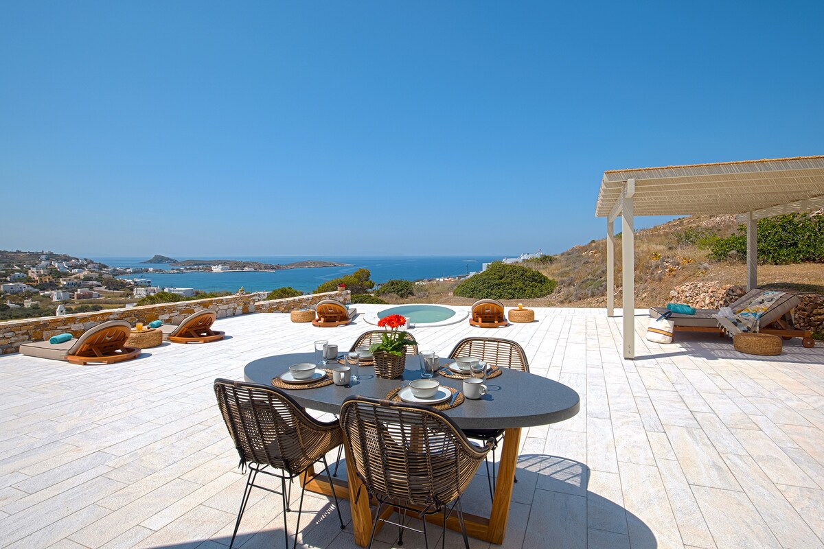 Syros Grace eco-Villa with Jacuzzi & Stuning Views