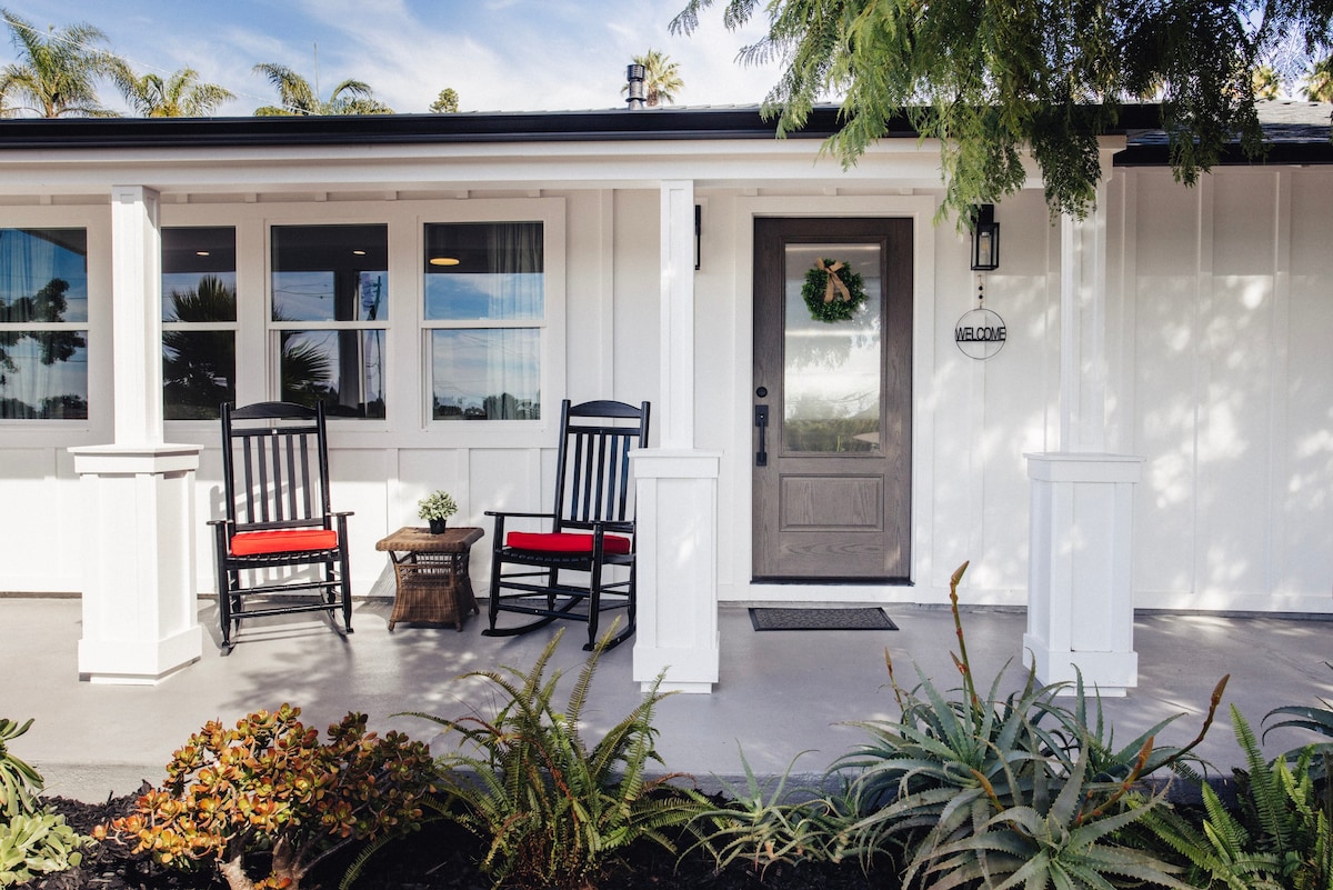 Sparkling Clean Coastal Retreat • Prime Location