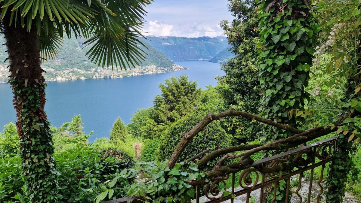 Rent a room in Como Lake Villa