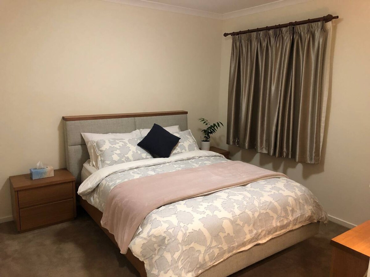 Clean Haven: Doncaster Gem, Rm 1