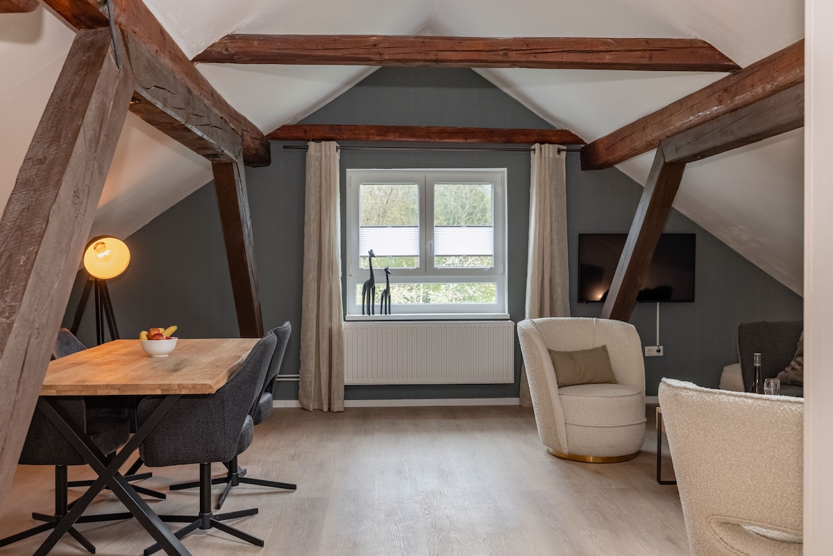 Romantisch loft met uitzicht op de Dobratsch.