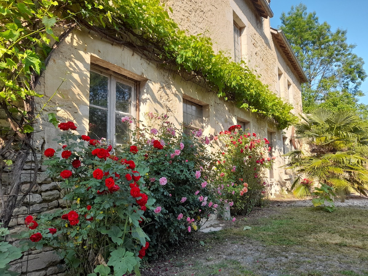 Grande maison isolée