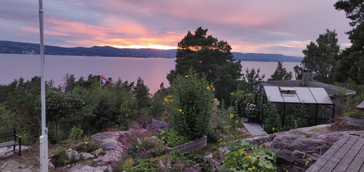 Svestad, med utsikt over Oslofjorden