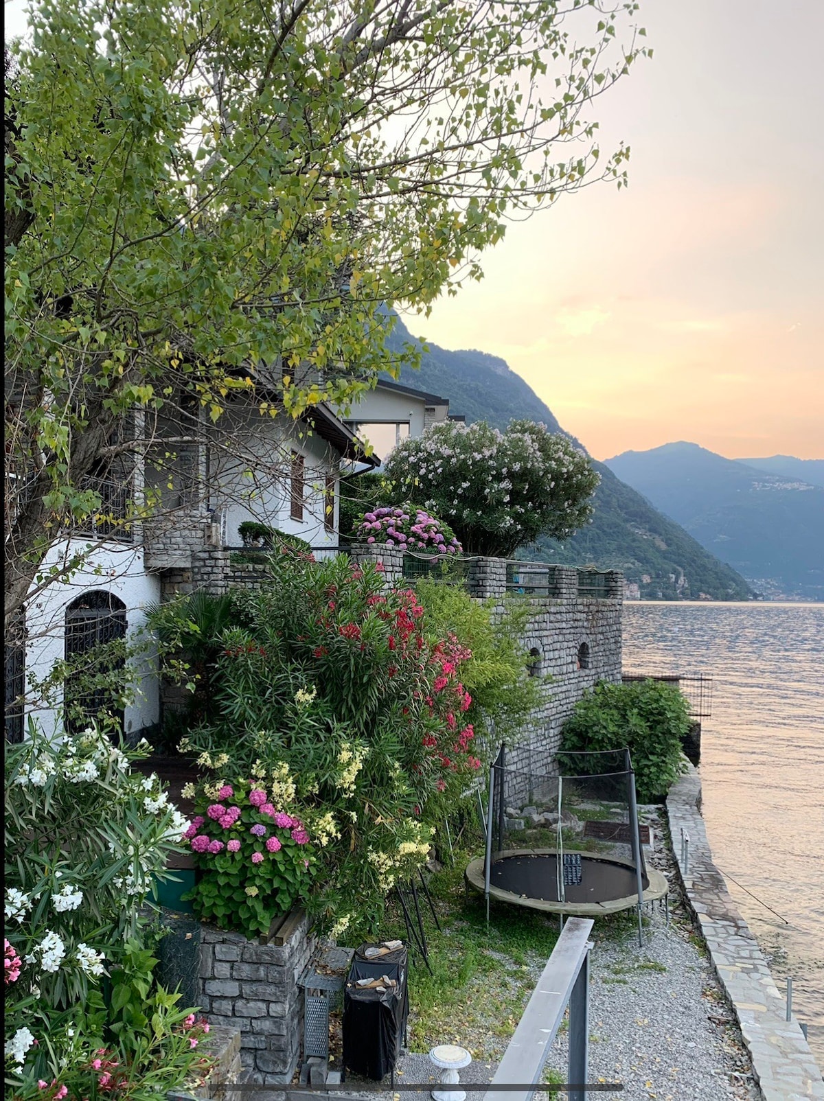 Cà del Lago Brienno - Living in a Painting