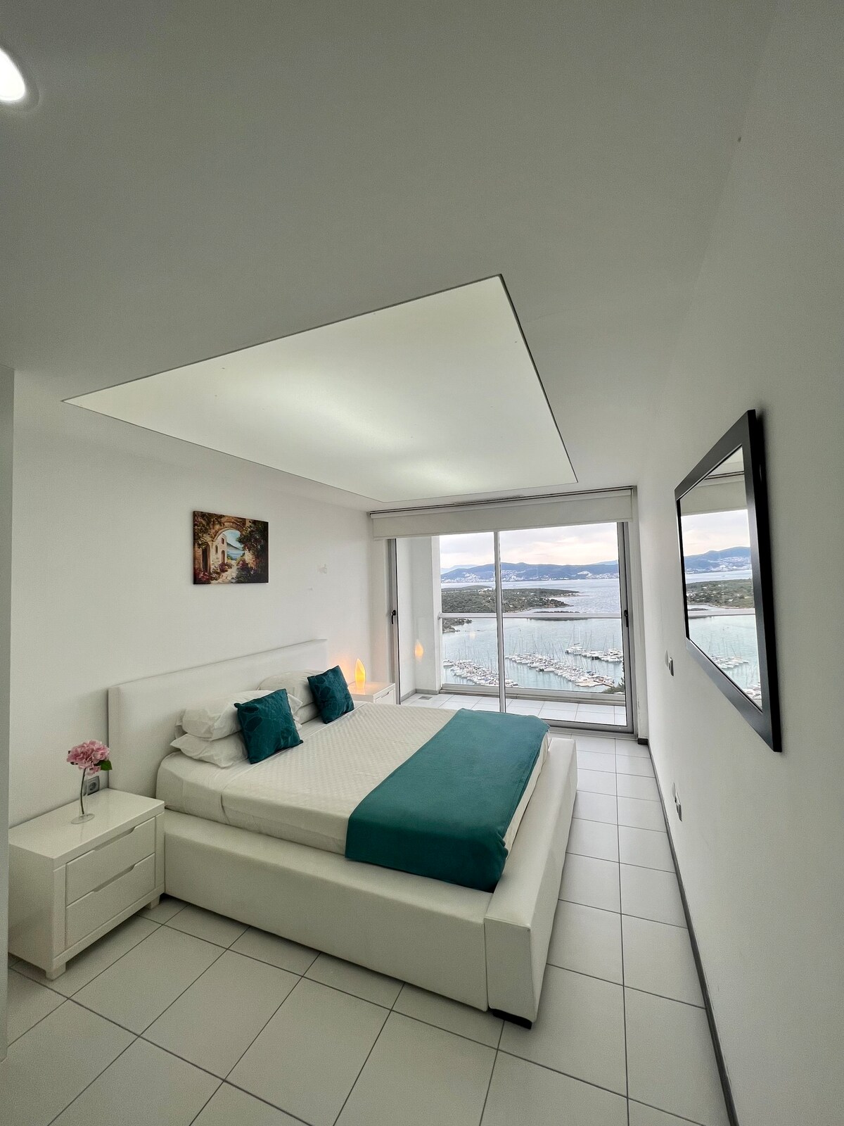 Panoramic Sea & Nature View - Luxury Penthouse