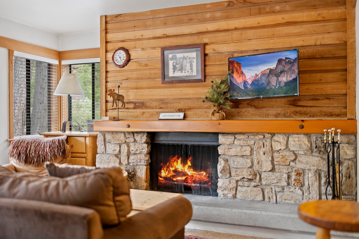 Charming Mtn Chalet - Resort Amenities - Near Lake