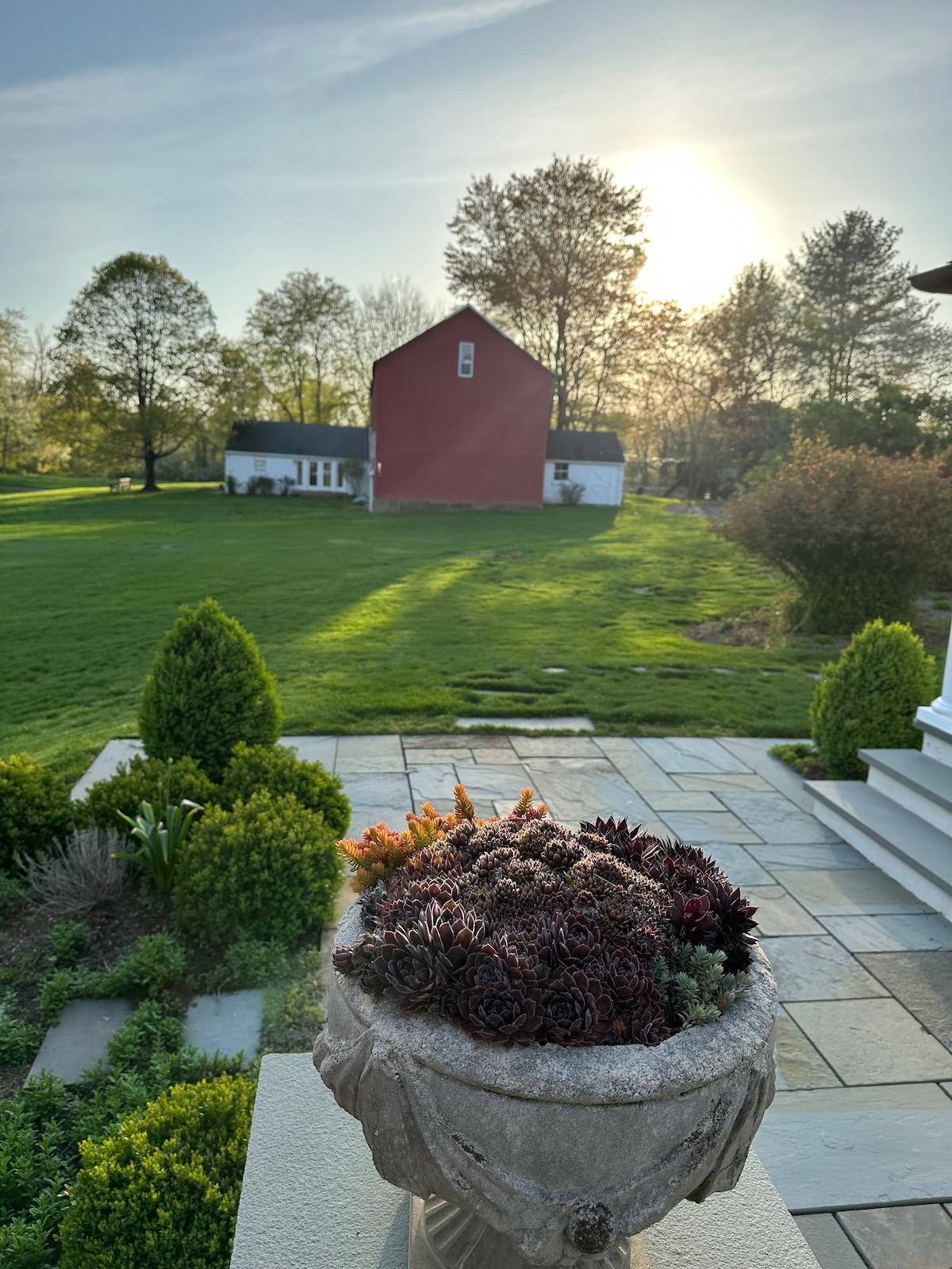 Apple Blossom Farm quiet serenity near town charms