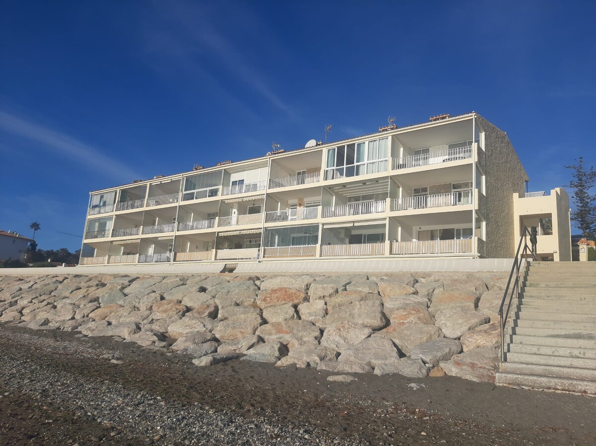 Beachfront apartment