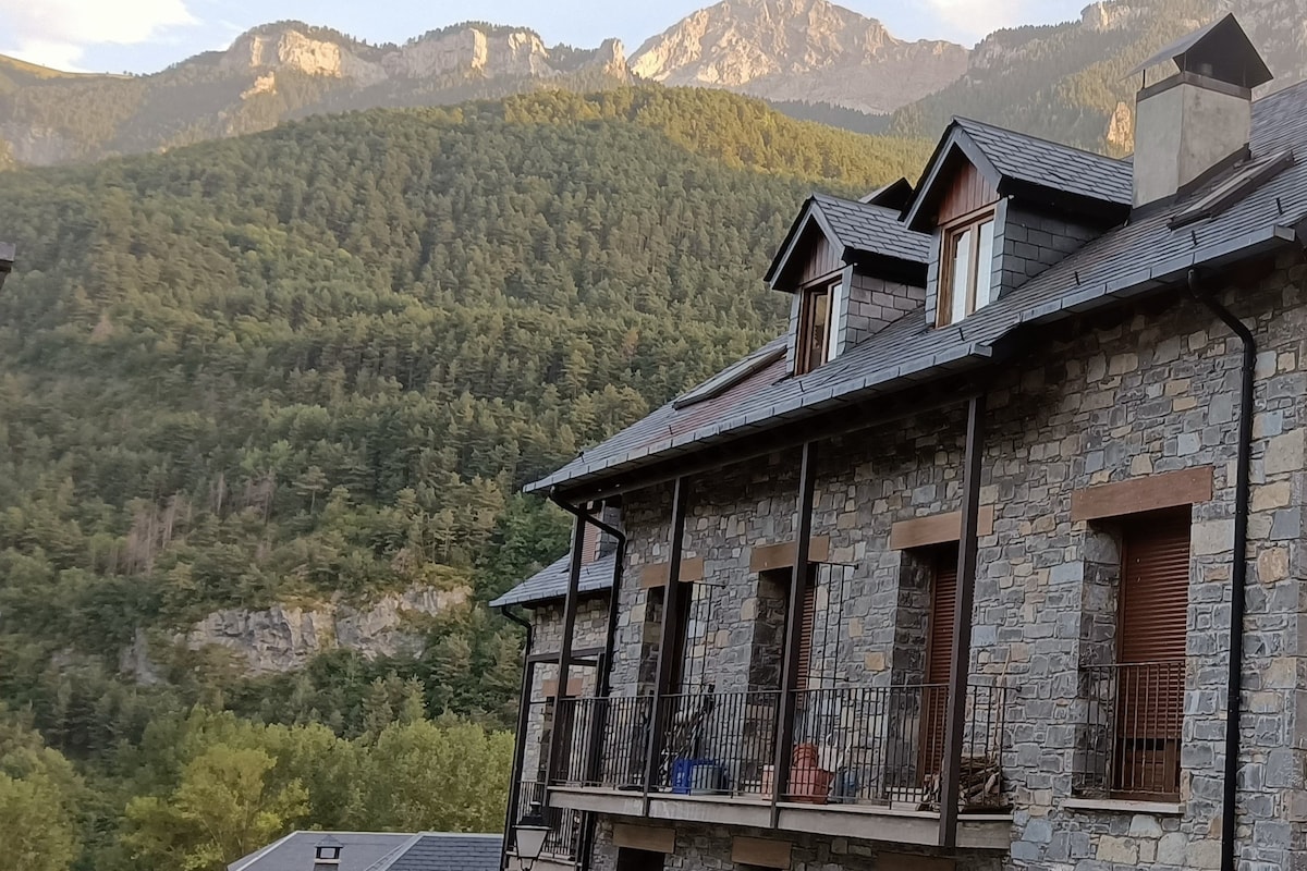 Apartamento dúplex abuhardillado en el Pirineo