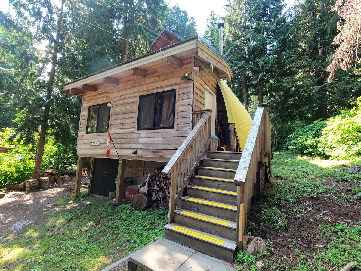 Cedar Creek Cabin