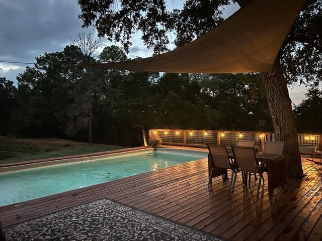 Secluded Red Dirt Road Retreat