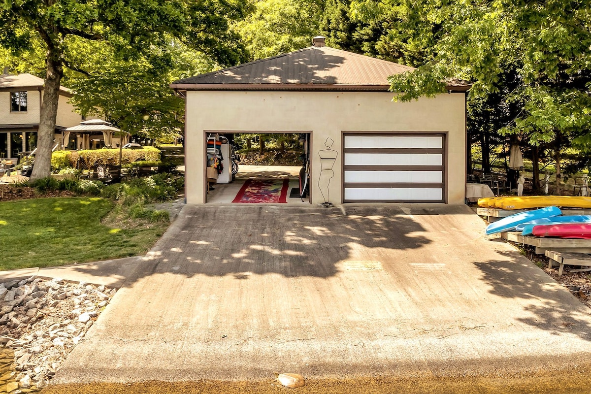 Lake Norman Luxury Lakehouse *Boat Dock and Ramp*