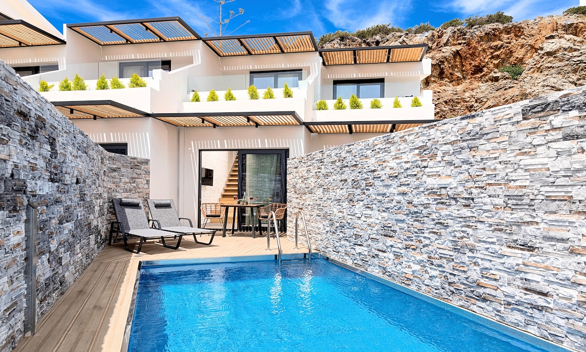 Aelia Maisonette Private Pool