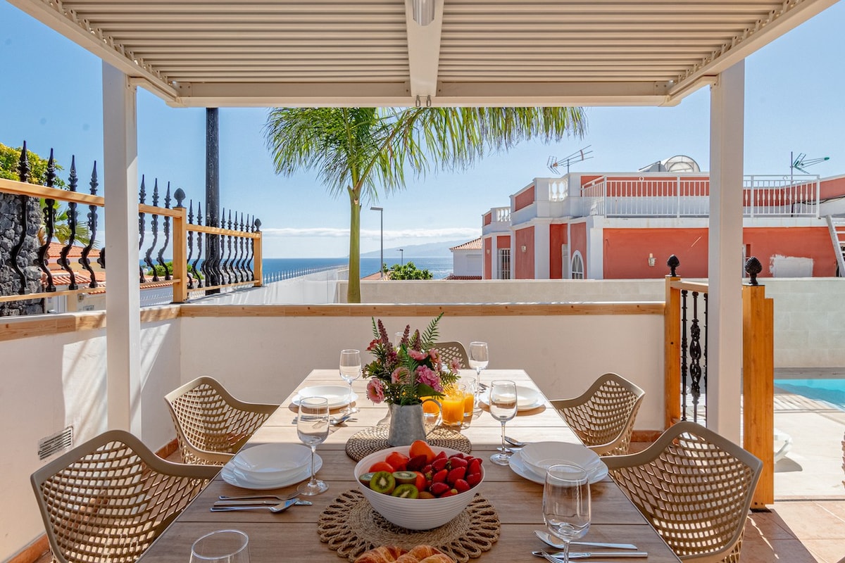 DHT55 - Villa Anastasia by Dream Homes Tenerife