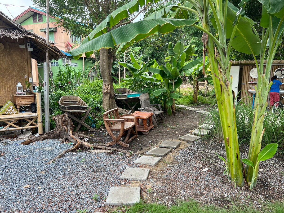 Baan Suan Rim Klong Bang Ramat (Shared Bathroom)