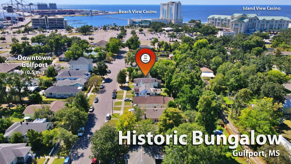 Beach & Casinos nearby, Restored Historic Bungalow