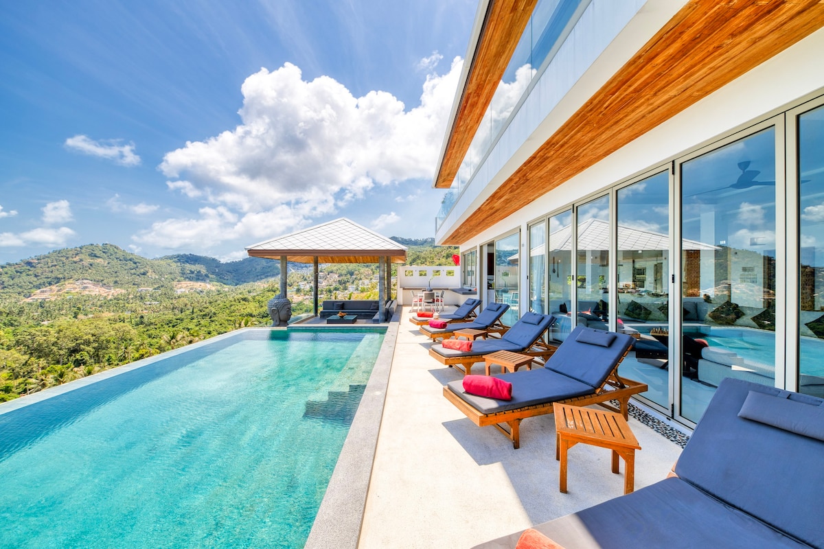 Luxury Living Sunrise 6BR Pool Villa w/ Seaview