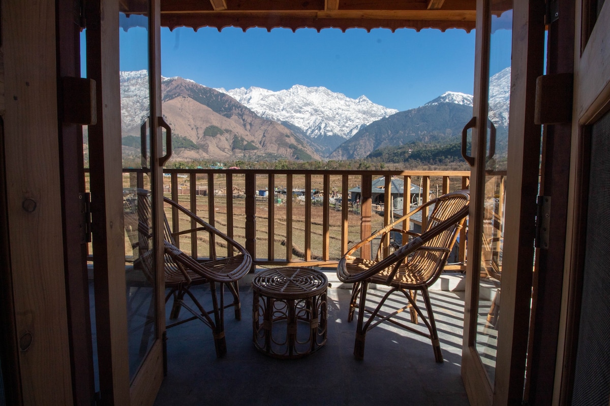 Penthouse with Meditation in Dharamshala