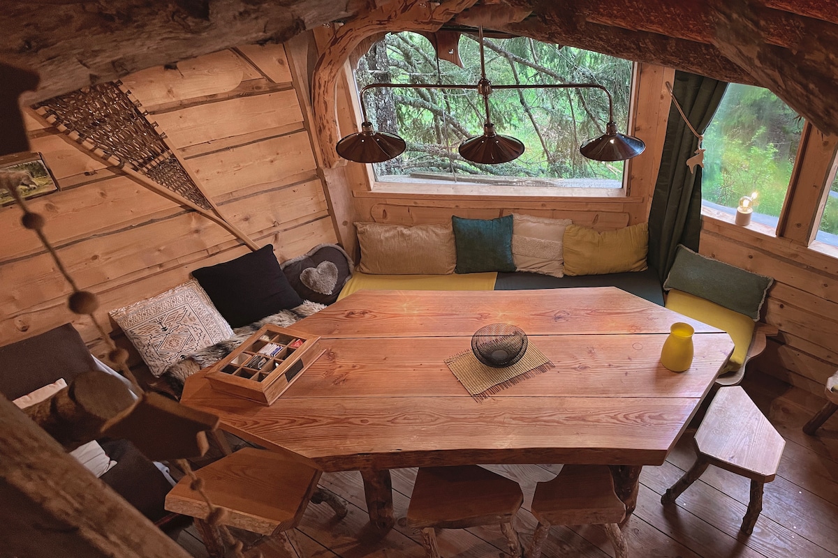 Charmante cabane perchée