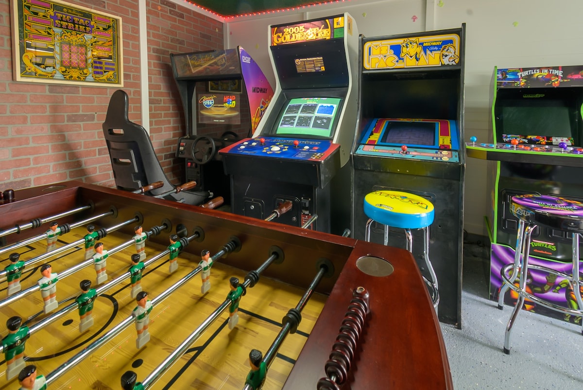 The CrackerJack House: A Military Salute & Arcade!