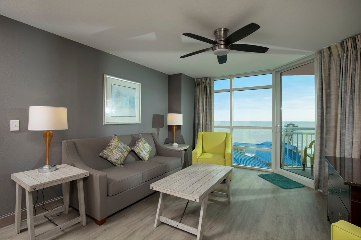 Prince Resort - Oceanfront 3BR Condo in Tower 1