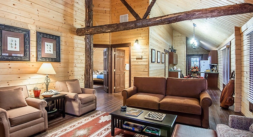 Shenandoah 3BR Cabin on Lovely Resort