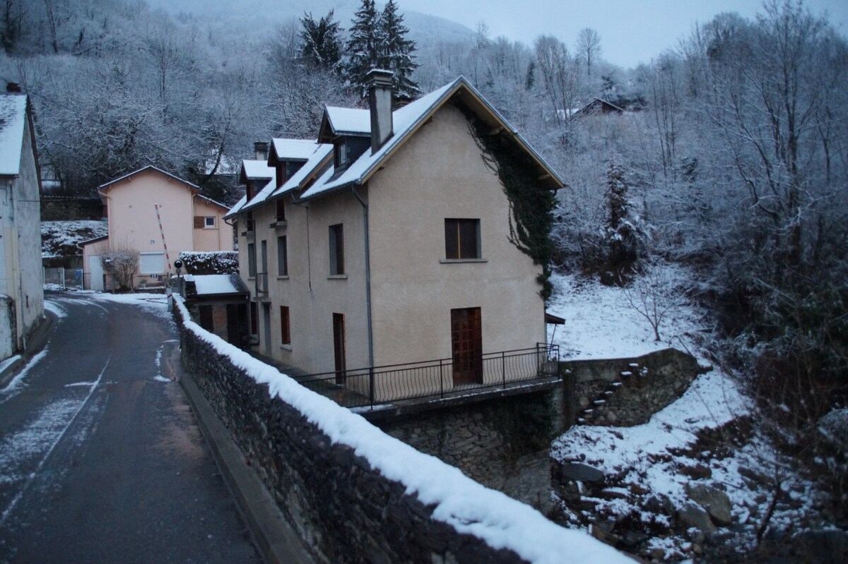 Prés de Luchon, Maison rénovée