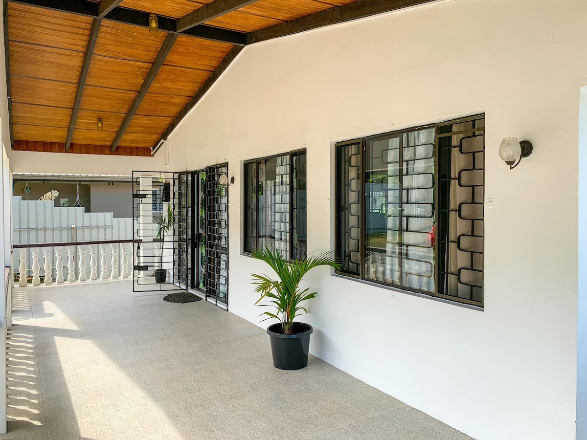 Entire House: 3 Bed+2 Bath in Namadi, Suva