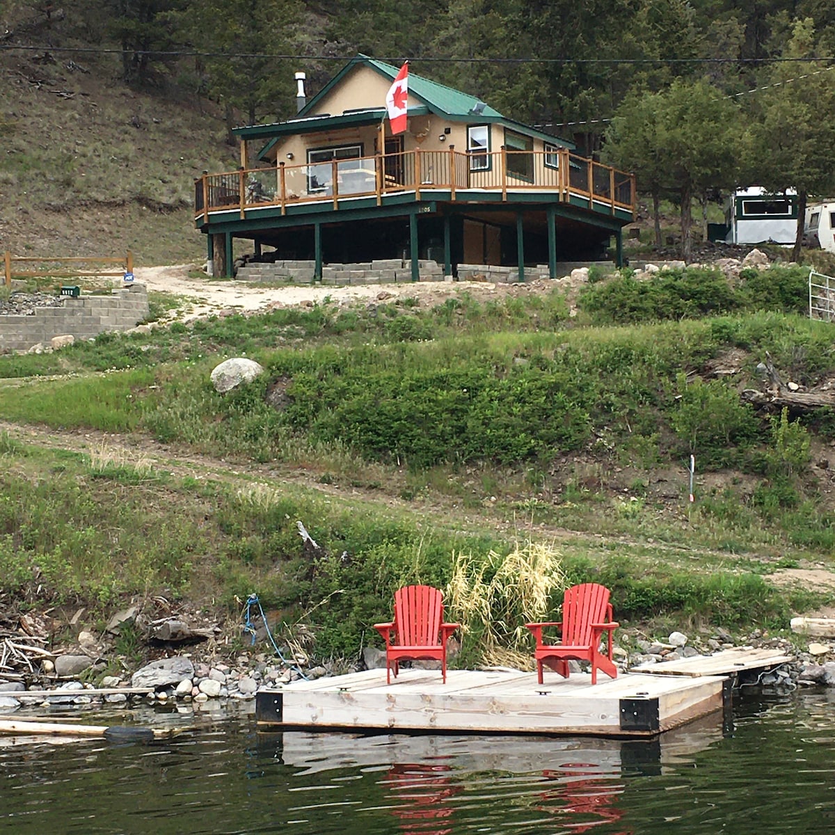 Lake View Cabin