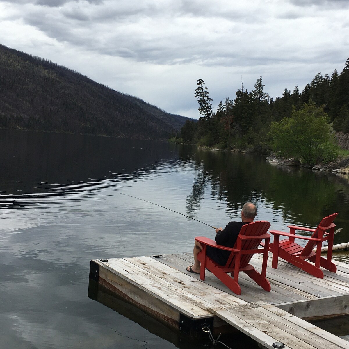 Lake View Cabin