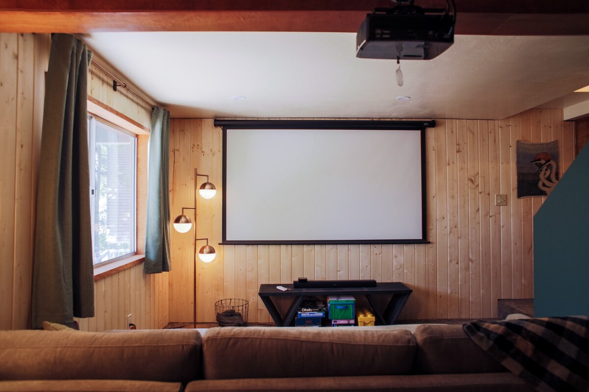 Midcentury A-Frame Mountain Getaway