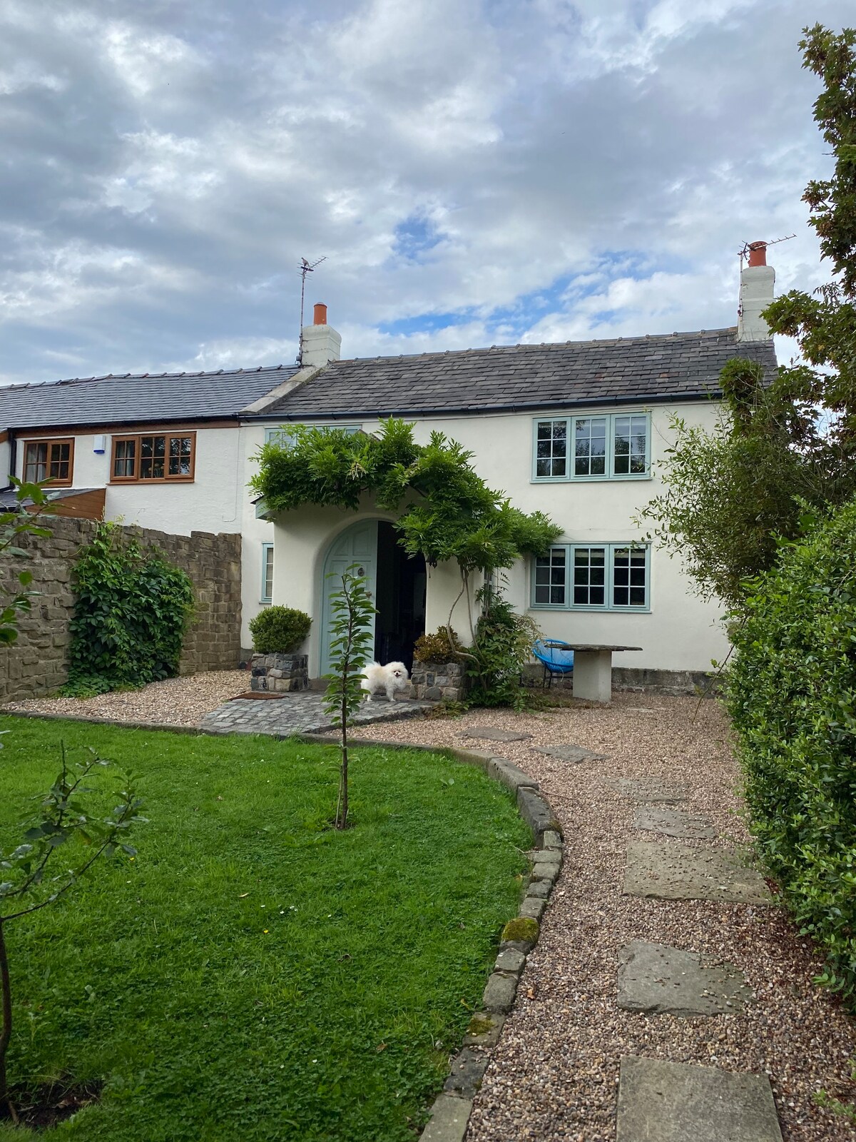 Beautiful country cottage