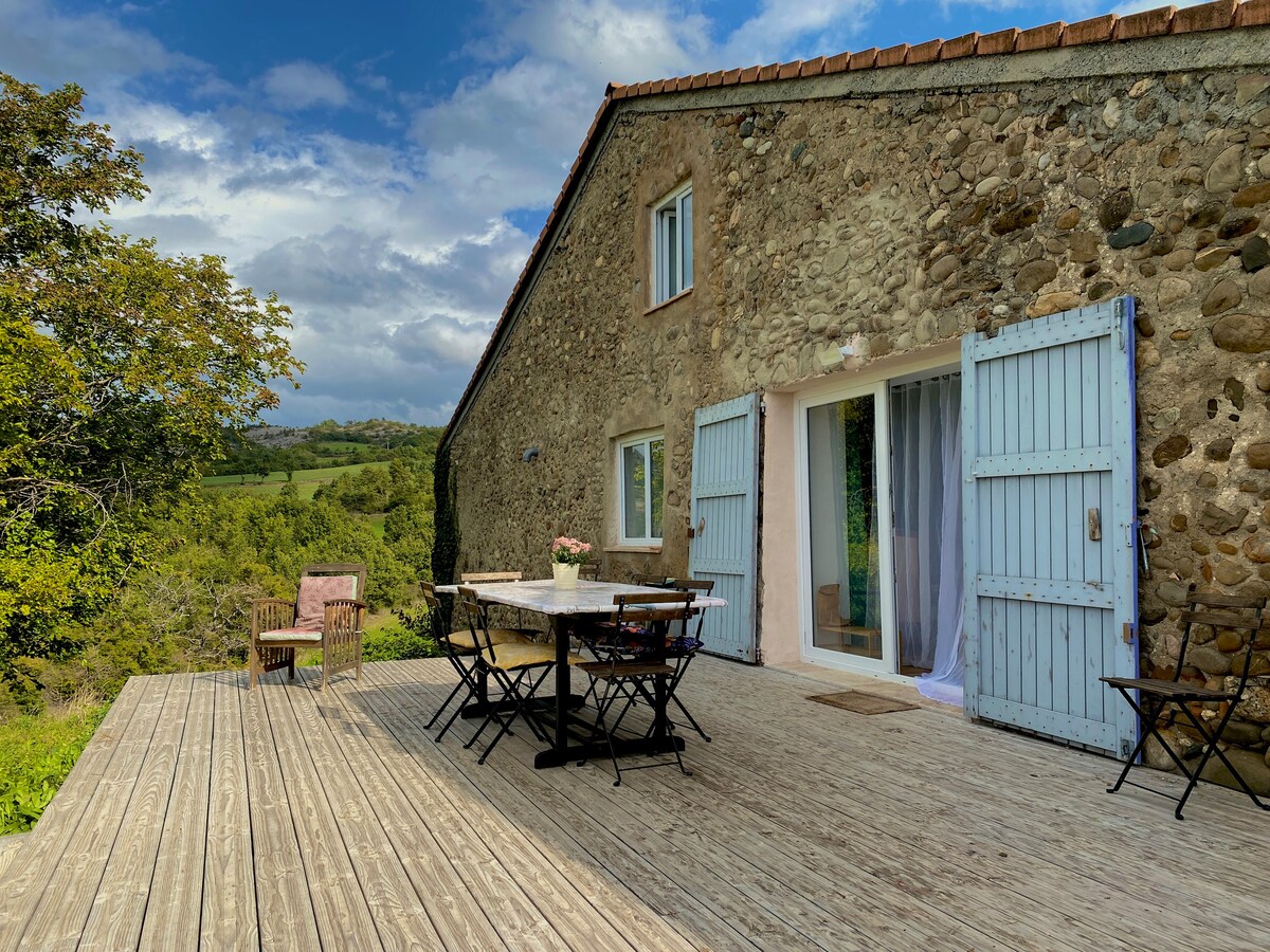 Grande Gîte de campagne avec vue