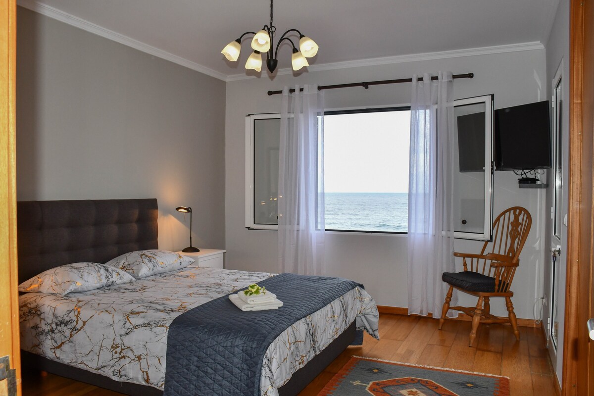 "NEW" BlueHouse by Sea 20%  first 3 reservations