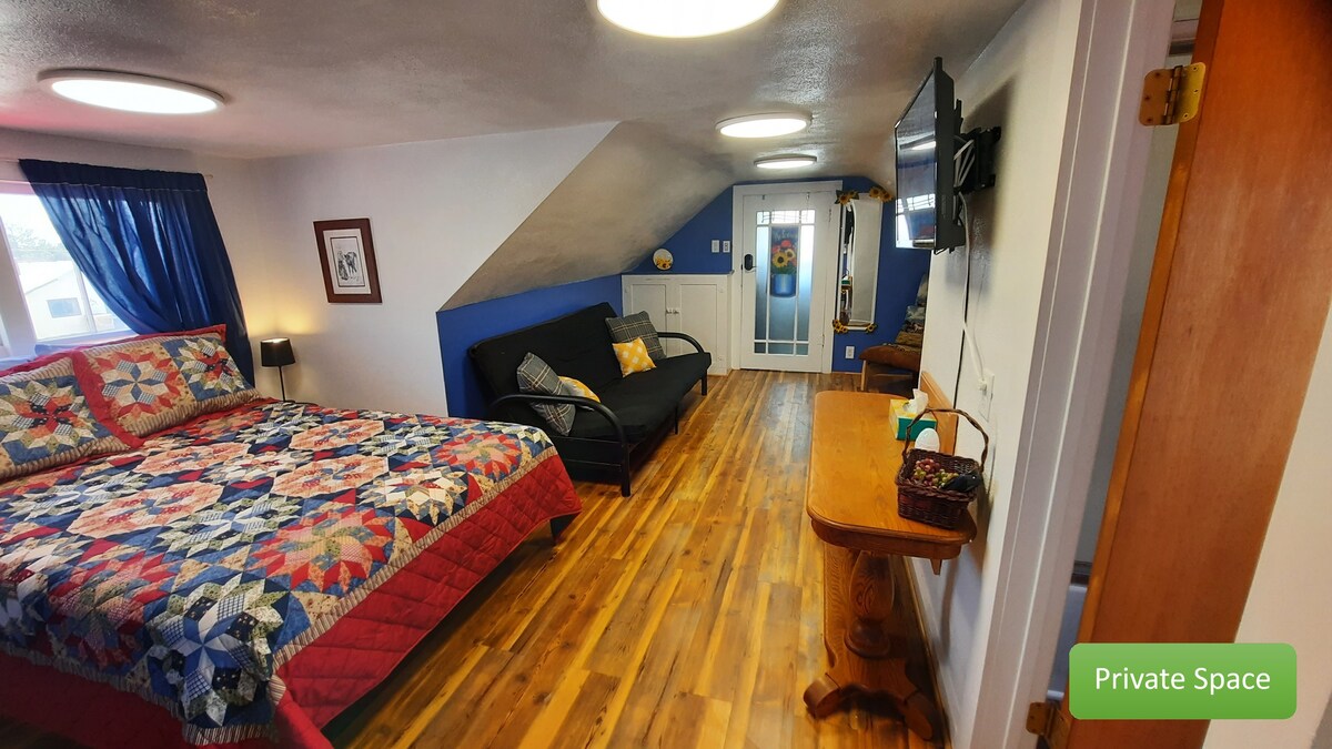 Guesthouse - Fort Laramie Loft