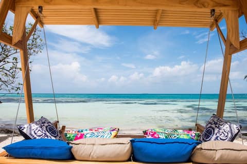 2x Lovely Beachfront Rooms in Dhiffushi Beach