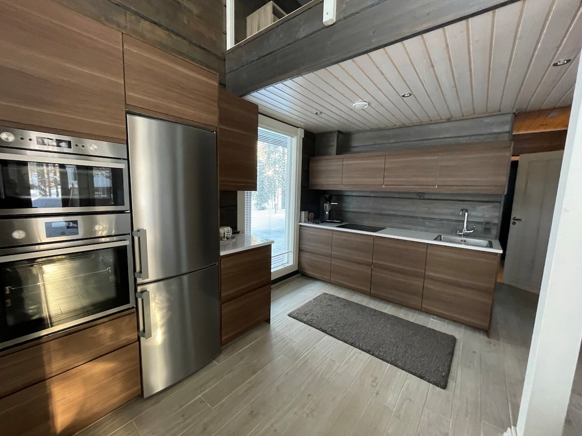 Levi Luxury Arctic Cabin