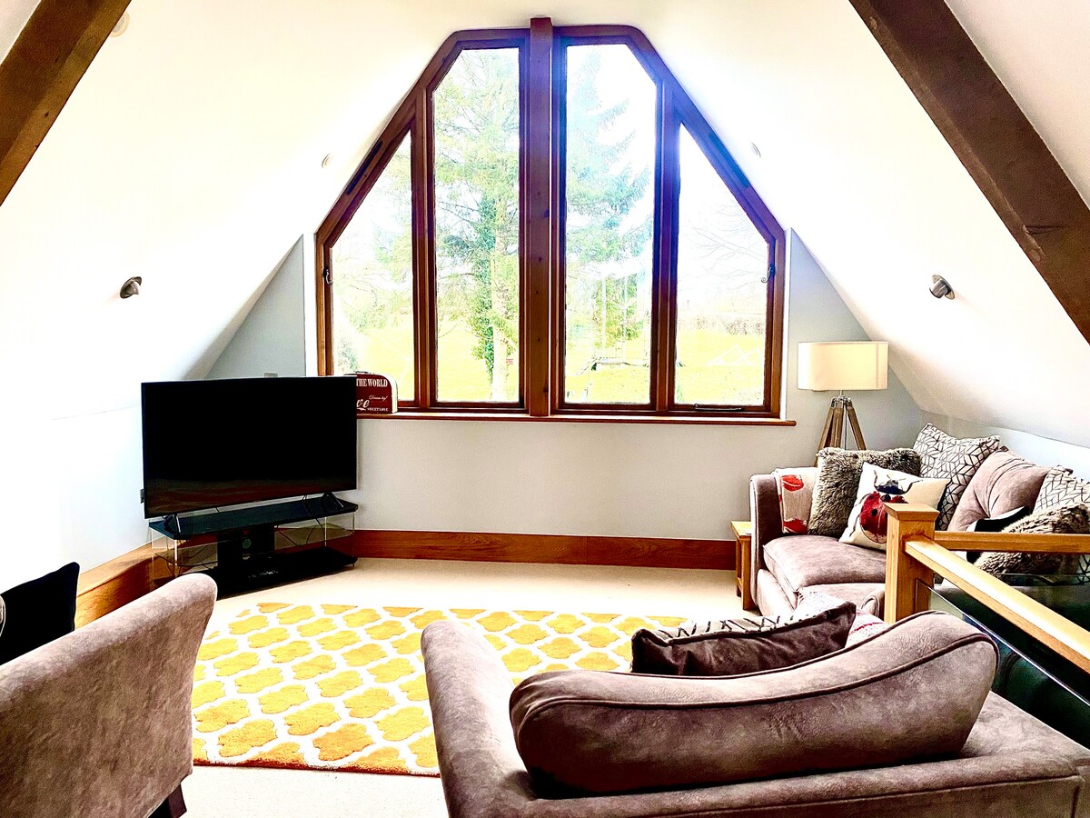 5* Orchard Cottage - South Coombe